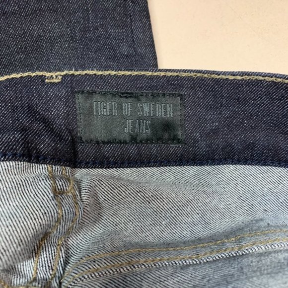Mens Tiger of Sweden Evolve Jeans - Picture 3 of 6